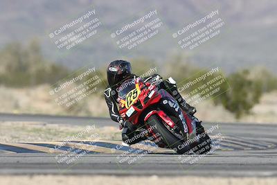 media/Jan-15-2026-Racers Edge (Thu) [[dfebeb70ab]]/2-A Group/Session 5 (Turn 5)/